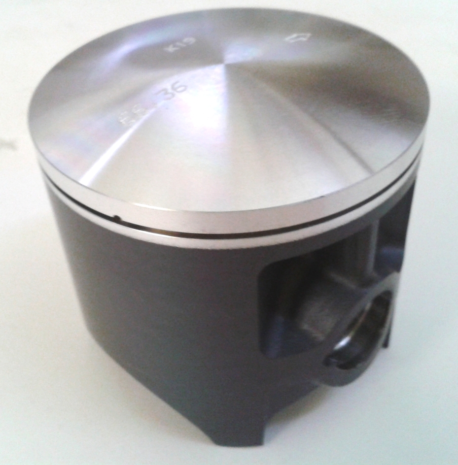 Meteor TZ750 Pistons 66,36mm 	8409910090